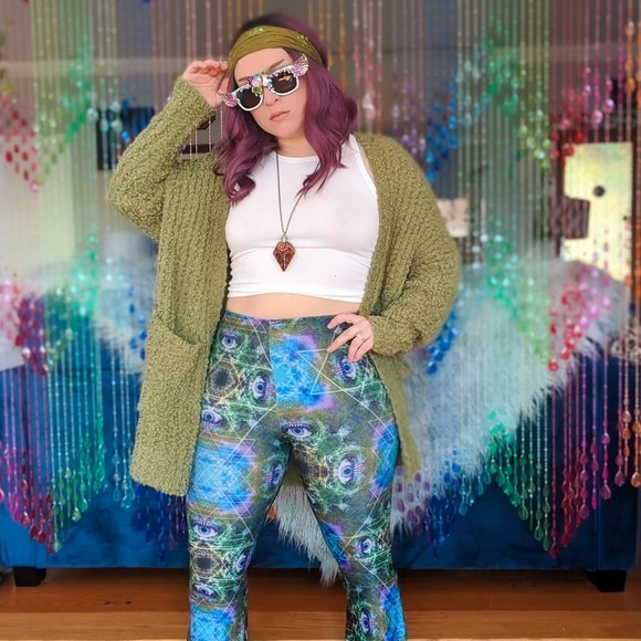 Cozy Popcorn Cardigan Sweater - Sage - Picture 4 of 6